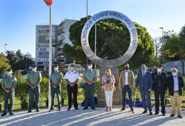 Así ha sido el homenaje de Jerez a la Guardia Civil por el 28F