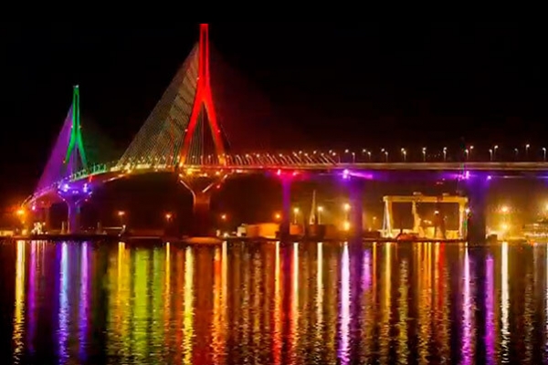 puente constitucion arcoiris