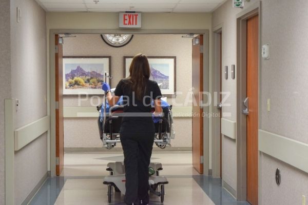 people hallway hospital job hospital bed medical care nurse aid t20 pjgvqp