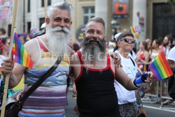lgbt couple attending london pride parade 2018 nominated t20 pxm138