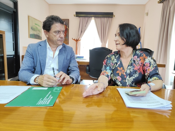 nela con delegado territorial de empleo