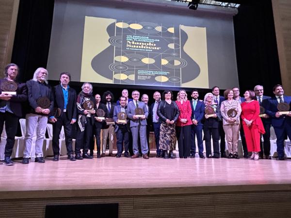 161123 foto familia premios manolo sanlucar