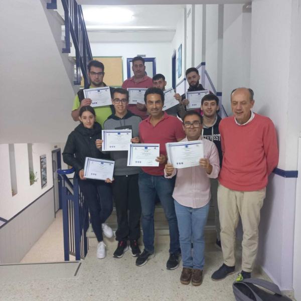 221123 entrega diplomas hacking etico