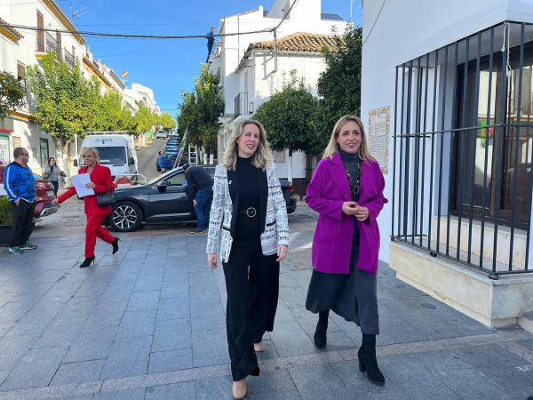 almudena martinez con vanesa beltran