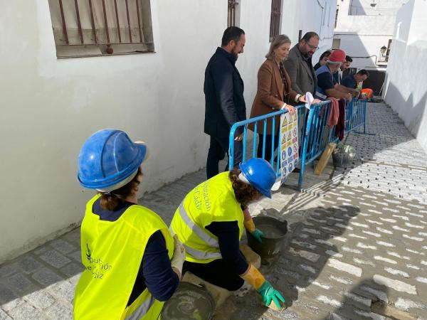 javier bello en su visita a vejer