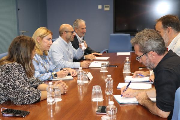 reunion inmaculada olivero cortes suministros de luz en la sierra