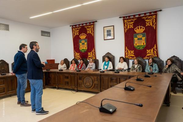 visita mujeres al ayuntamiento