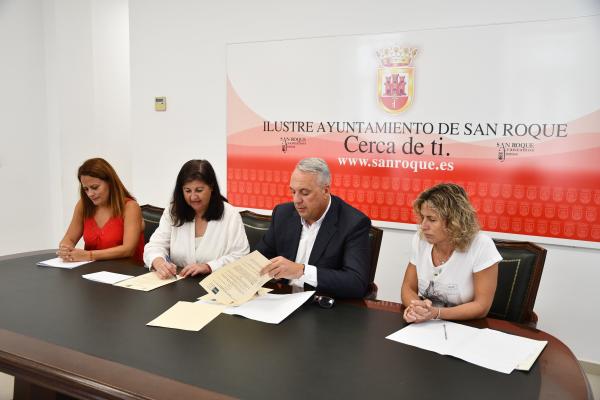 2023 firma convenio uned2