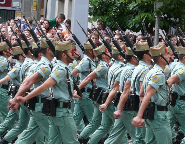 legion.desfile de las fuerzas armadas