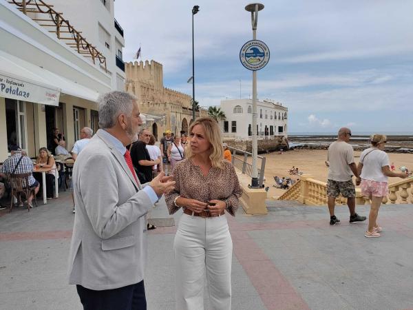 visita de almudena martinez a chipiona