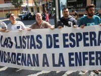 Trabajadores Hospitales Pascual encadenados en la Consejería